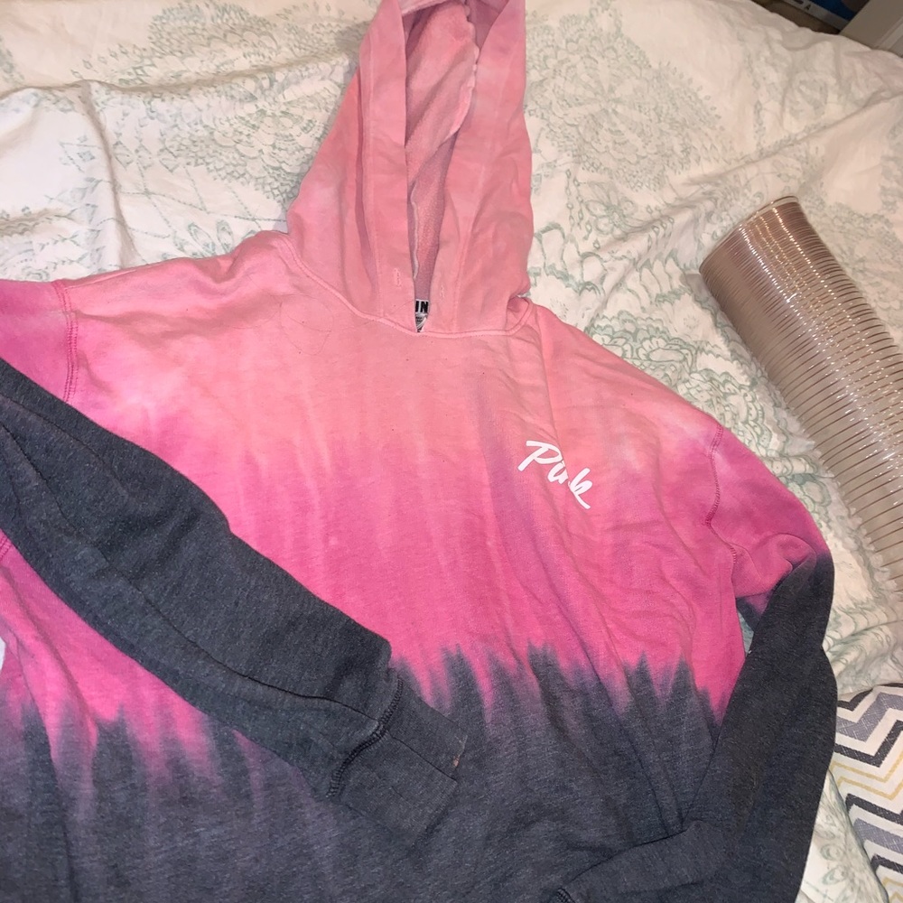 pink cropped sweatshirt